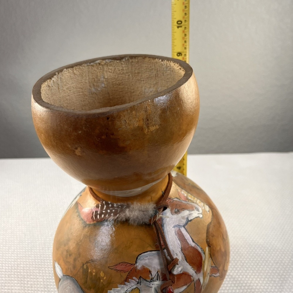 Hand Painted Horse Heads Gourd Art Pot Vase, Signed 10" tall - Picture 9 of 11